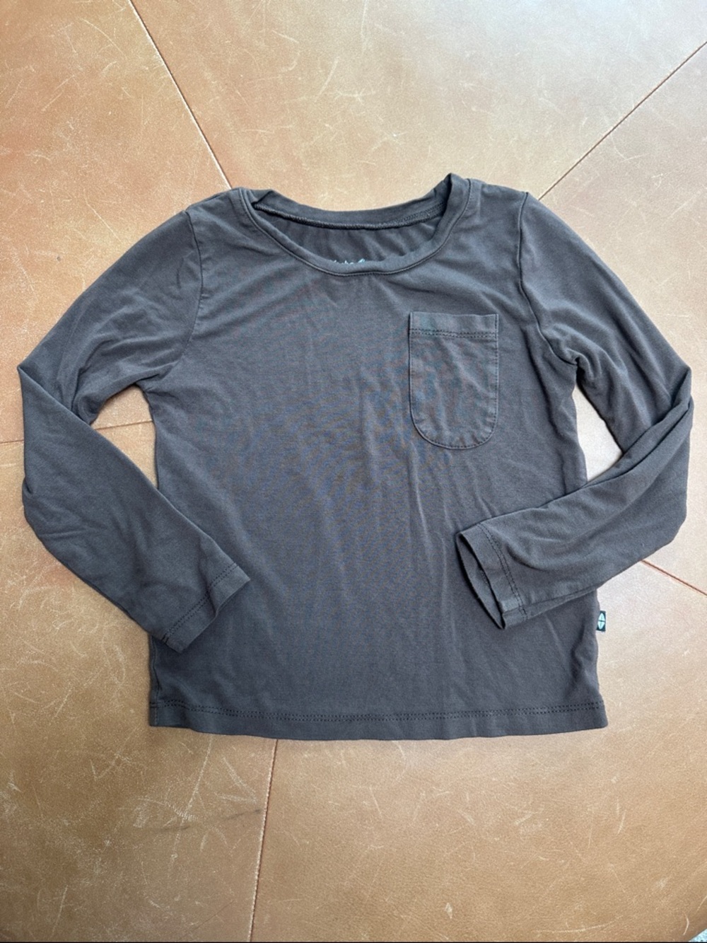 Kyte BABY Long-Sleeve Pocket Tee - Brown